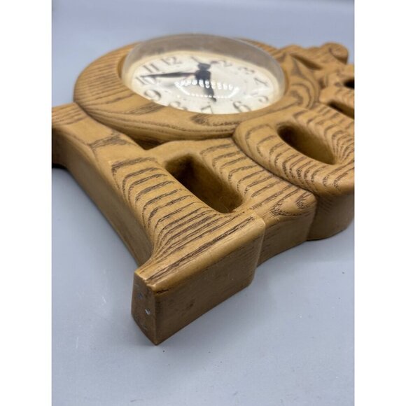 Vtg Burwood Our Home Quartz Wall Clock Faux Wood Key Hooks House Design - Picture 4 of 8